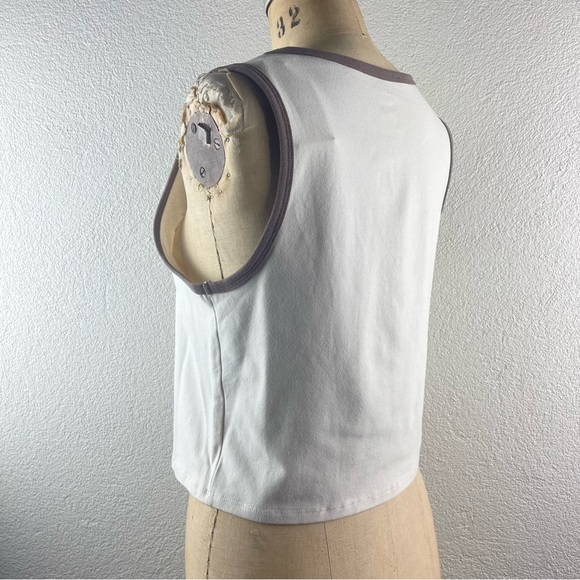 Woodstock l XL Hippies Welcome Novelty Graphic Festival Woman Hair Crop Tank Top - Picture 5 of 14